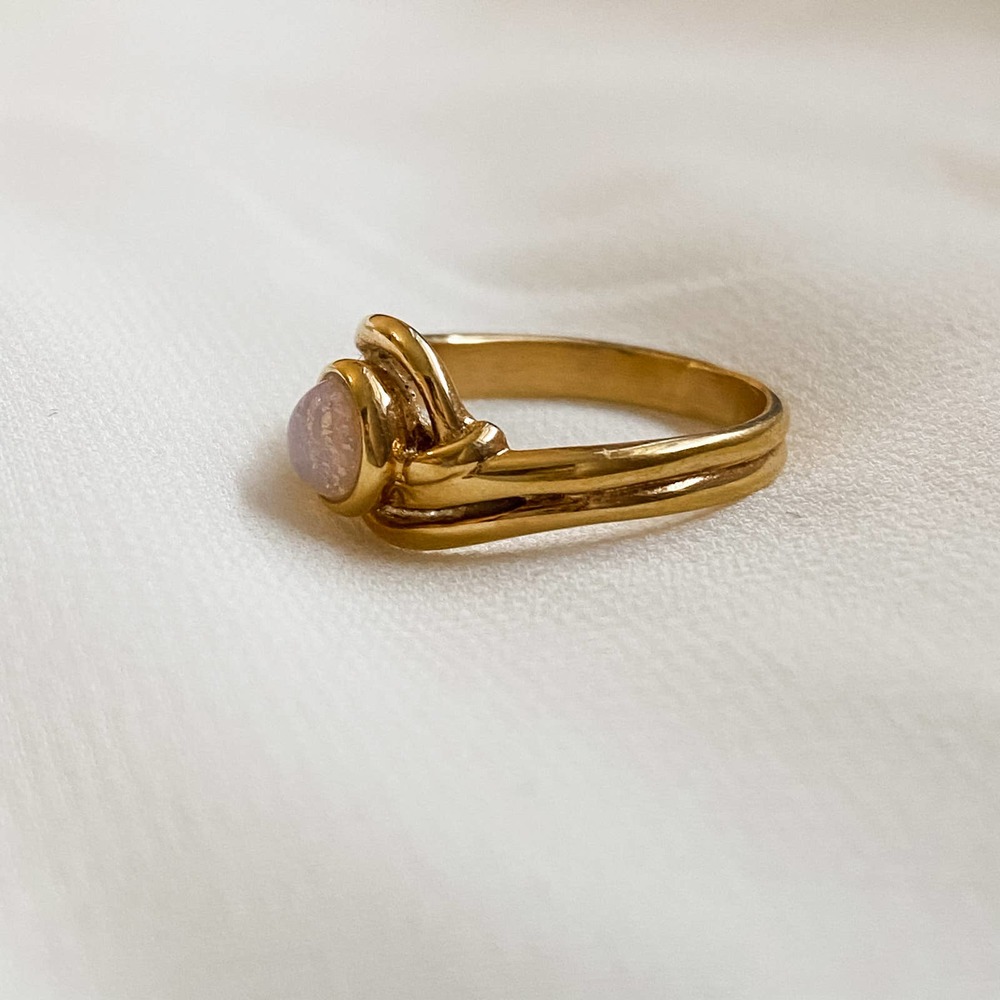 VTG Gold Round Opal Ribbed Ring - Picture 4 of 8